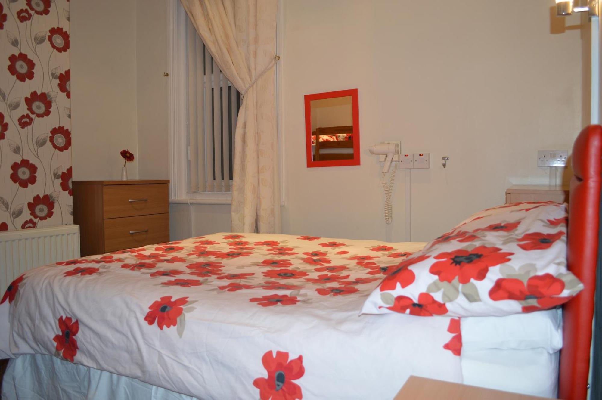 Apartment Ayrton House *